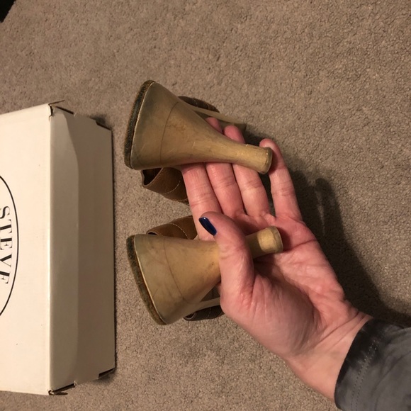 Steve Madden Danielle heels size 10 (Dillards) - Picture 5 of 7